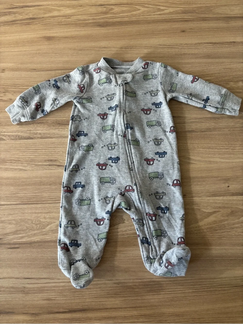 Child of Mine by Carter’s 0-3M gray car zip sleeper